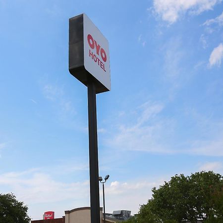 Oyo Hotel Texarkana Trinity Ar Hwy I-30 Экстерьер фото